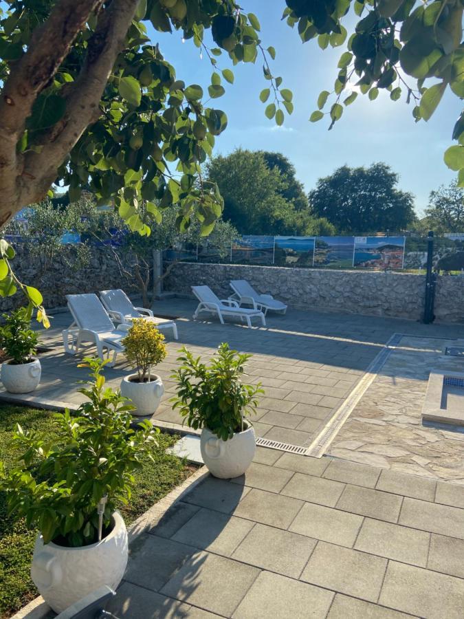 Vacation House Radosic Radosic  Luaran gambar